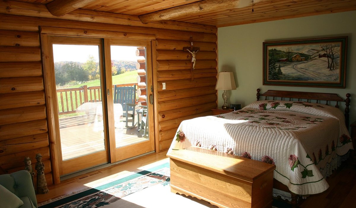 How to mix patterns in a cosy cottage living room